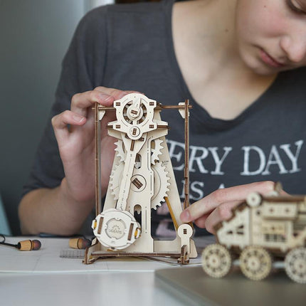 Wooden Mechanical Transmission Model Assembling Virtual Reality AR Interactive Toy